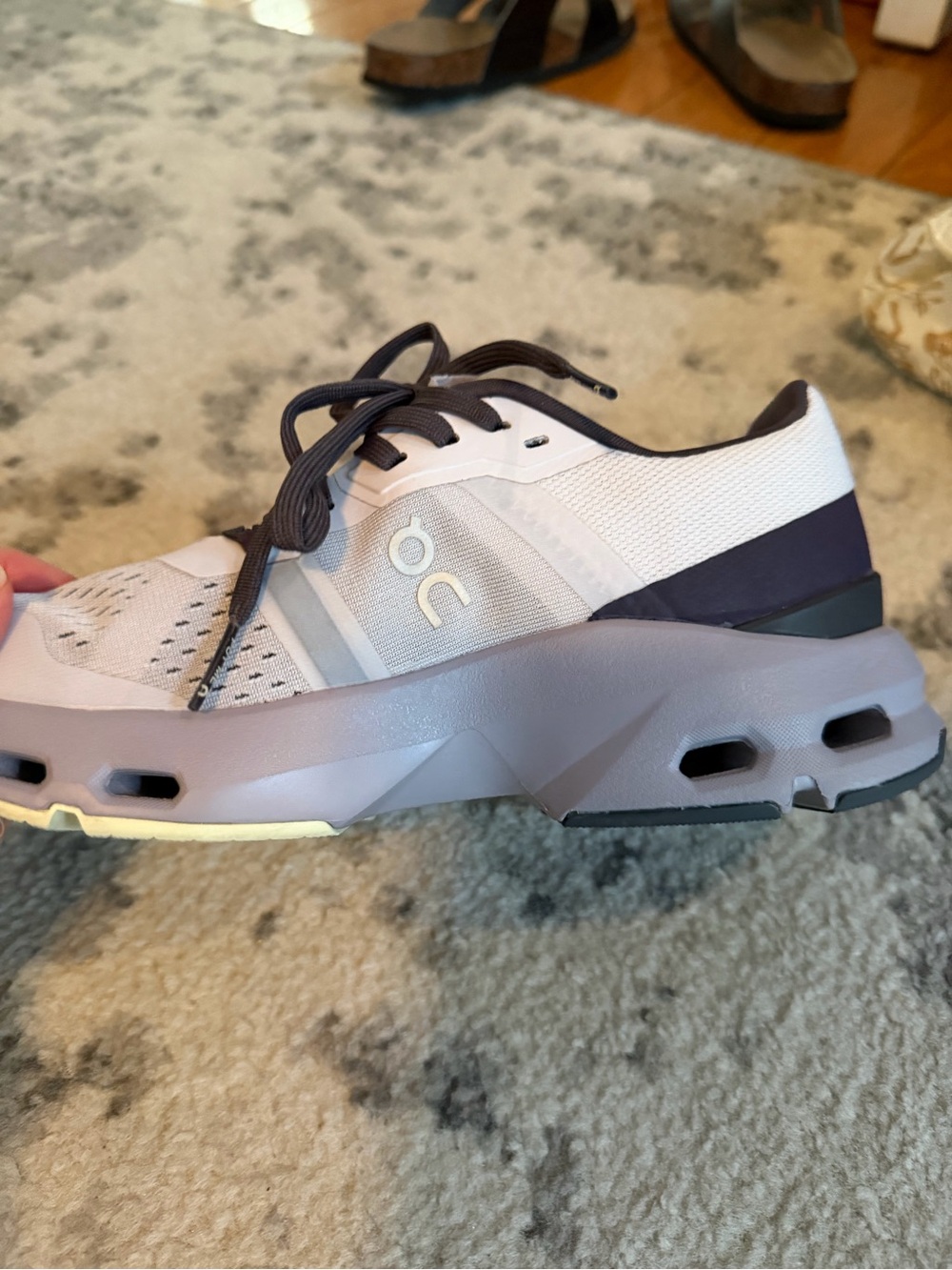 On Running Cloudpulse Women’s Shoes 6.5 - Picture 4 of 6